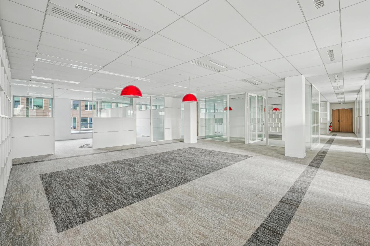 Bureau Saint-Ouen 2595m² Location bureau Saint-Ouen Seine-Saint-Denis OLBUR2107346 2